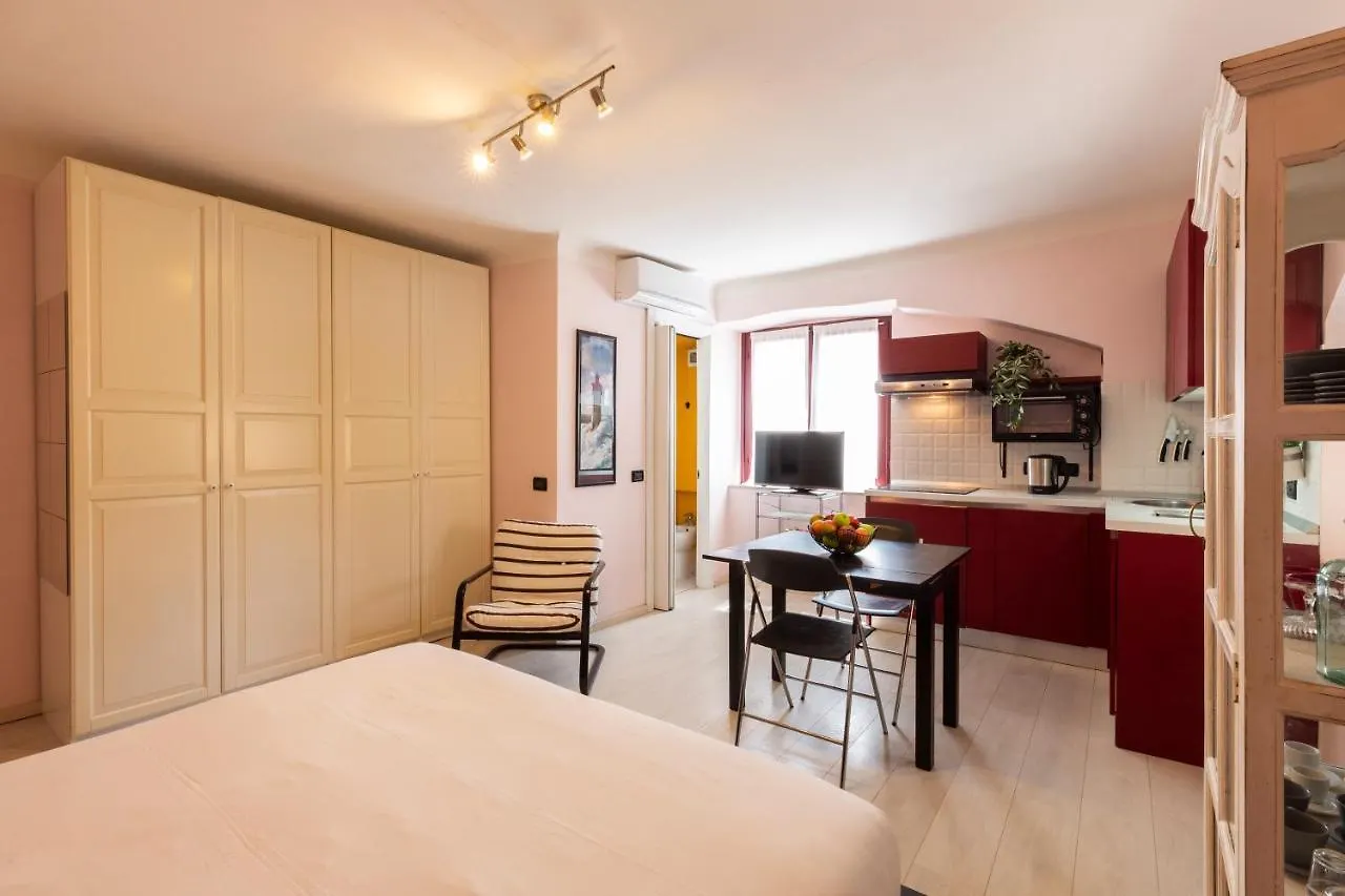 Forcella Fashion District Apartment Milan Italy