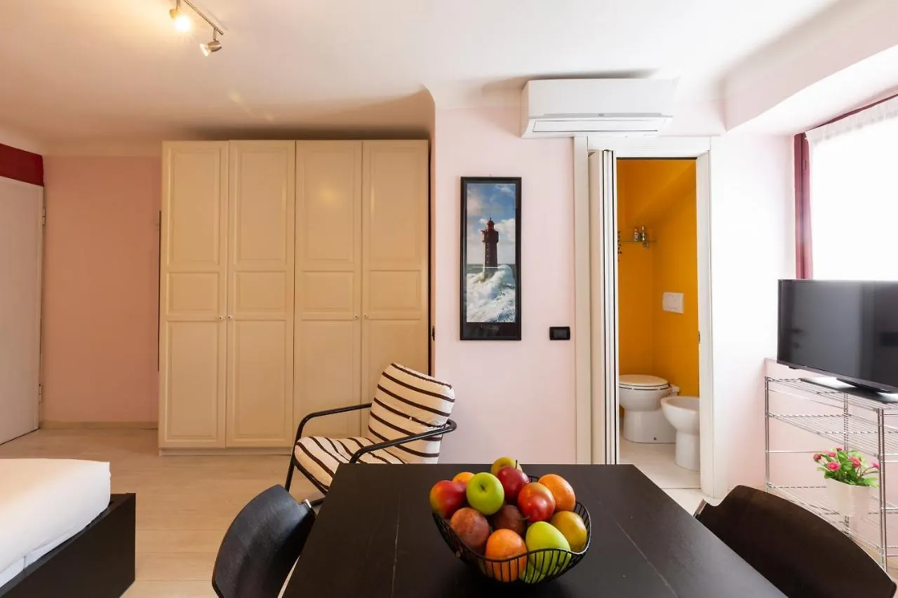 Forcella Fashion District Apartment Milan